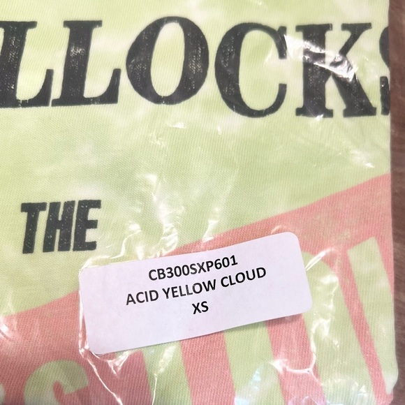 NWT DAYDREAMER Sex Pistols Never Mind The Bollocks 70s Acid Wash Album Tee XS - Picture 11 of 11